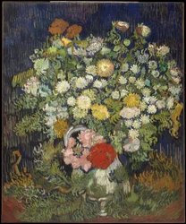 Ramo de flores numa jarra