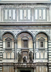 São João Batista, Seu Executor e Salomé (Detalhe do batistério de Florença) - Escultura