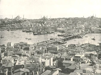 A ponte de Galata sobre o Chifre Dourado, Constantinopla, Império Otomano, 1895.