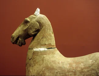 Cavalo, pequeno exército de terracota, dinastia Han Ocidental, 206 a.C.-8 d.C.