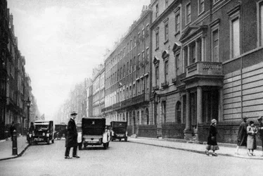 Harley Street, Londres, 1926-1927.
