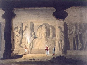 A Grande Tríade no Templo Caverna de Elephanta, perto de Bombaim, em 1803, do Volume II de "Cenário, Fantasias e Arquitetura da Índia", gravado por T. Edge, pub. por Smith, Elder and Company