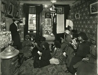 Comitê Evangelístico, Sra. Williams, 136 W. 99th Street, Miss Broad ensina, 1916