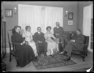 Retrato do grupo da família de Quinn, c.1911-12