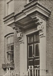 Porta, Church Road, Richmond, Surrey (foto a p/b)