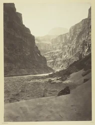 Grand Cañon do rio Colorado, boca de Kanab Wash, olhando para oeste
