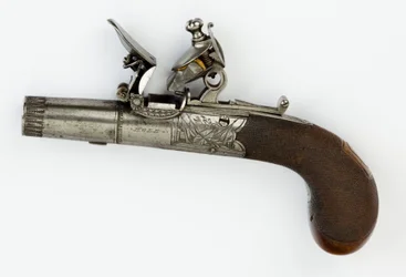 Pistola Flintlock Pocket com Box-Lock, c.1820 (aço, prata e madeira de nogueira)