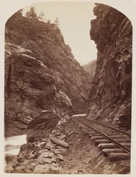 Vista de uma ferrovia nas Montanhas Rochosas, c.1865 (impressão de albumina do negativo de colódio úmido)