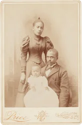 Matthew, Mary e Lawrence Taylor, c. 1894 (foto)