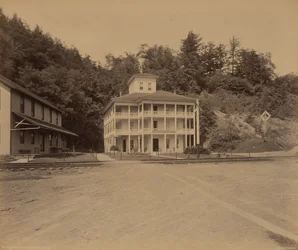Lago Owasco, Ensenore Glen House, c. 1895 (foto)