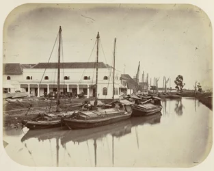 Groote Boom no Harbour Canal em Batávia