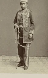 jovem monarca indiano