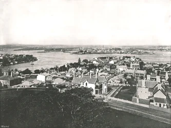 Vista da costa norte, Sydney, Austrália, 1895.