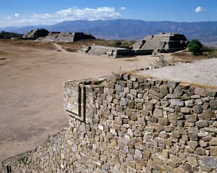 Vista do Sistema IV (500 BC-850 AD)