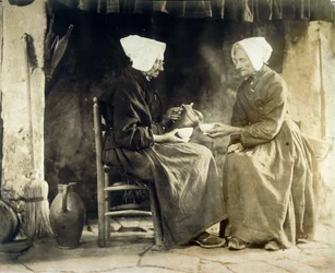 Mulheres tomando chá, ca. 1900